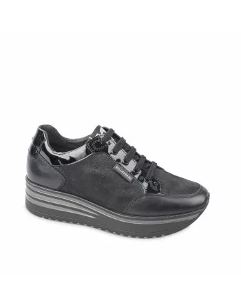 Sneakers Donna Valleverde 36261 in Pelle Nero modello casual. Calzature comode. Autunno Inverno