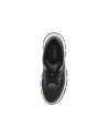 Chiusura a lacci regolabile per una calzata perfetta nelle sneakers Guess FLFBRTEL12.