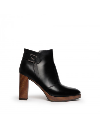 Stivaletto Donna NeroGiardini I205030D